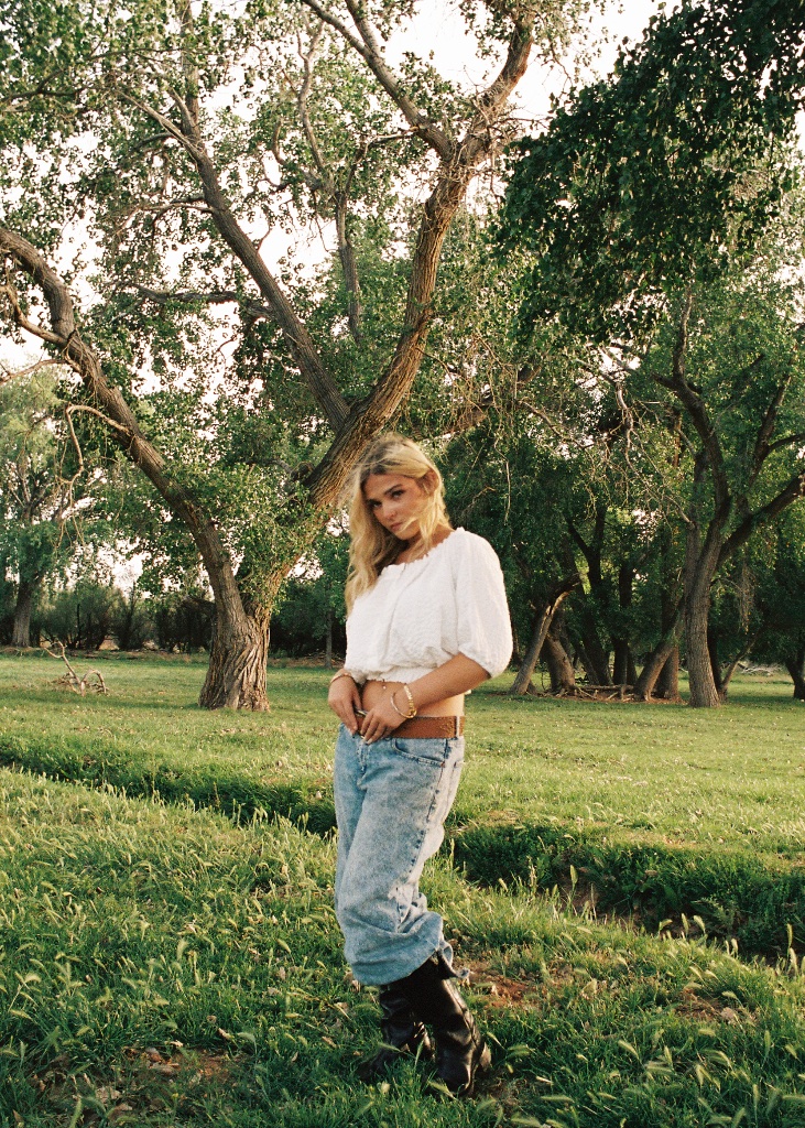 Bella - film scan